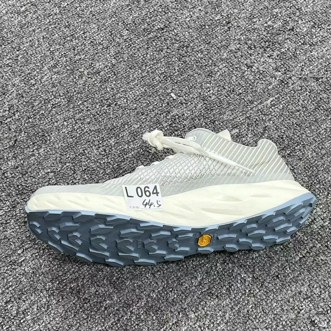 3号-上新款男女高端户外休闲鞋 L064