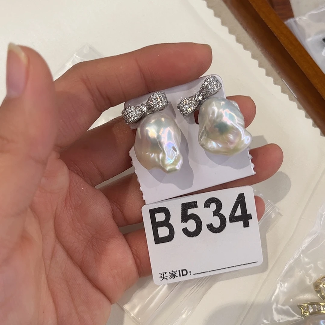合金淡水珍珠耳饰