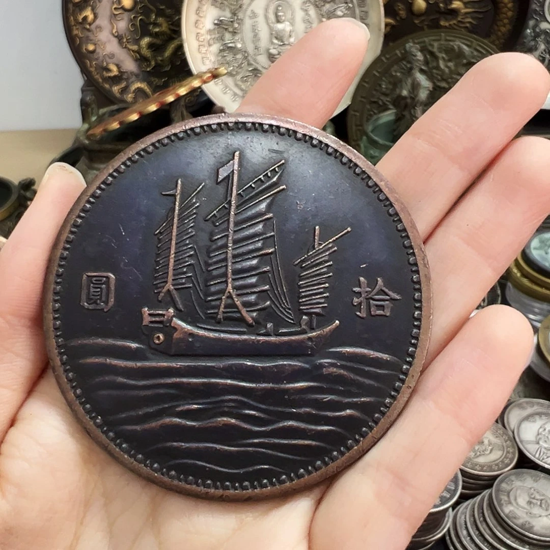 金属复古风格摆件