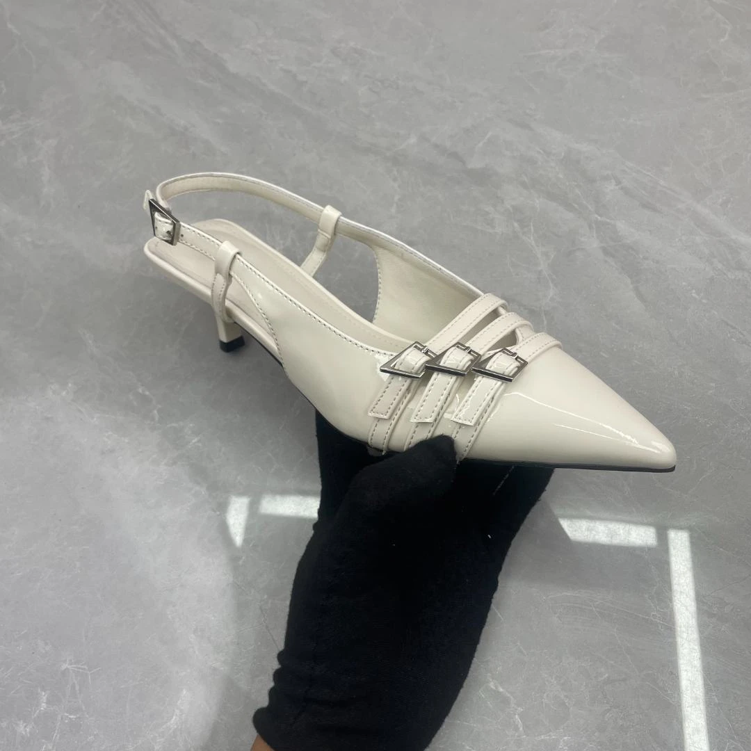 凉鞋女 (牛皮) 50170（孤品）c区36码