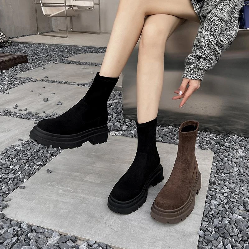 厚底马丁靴女增高显瘦2025秋冬新款粗跟短靴鞋子女ins潮牌百搭鞋