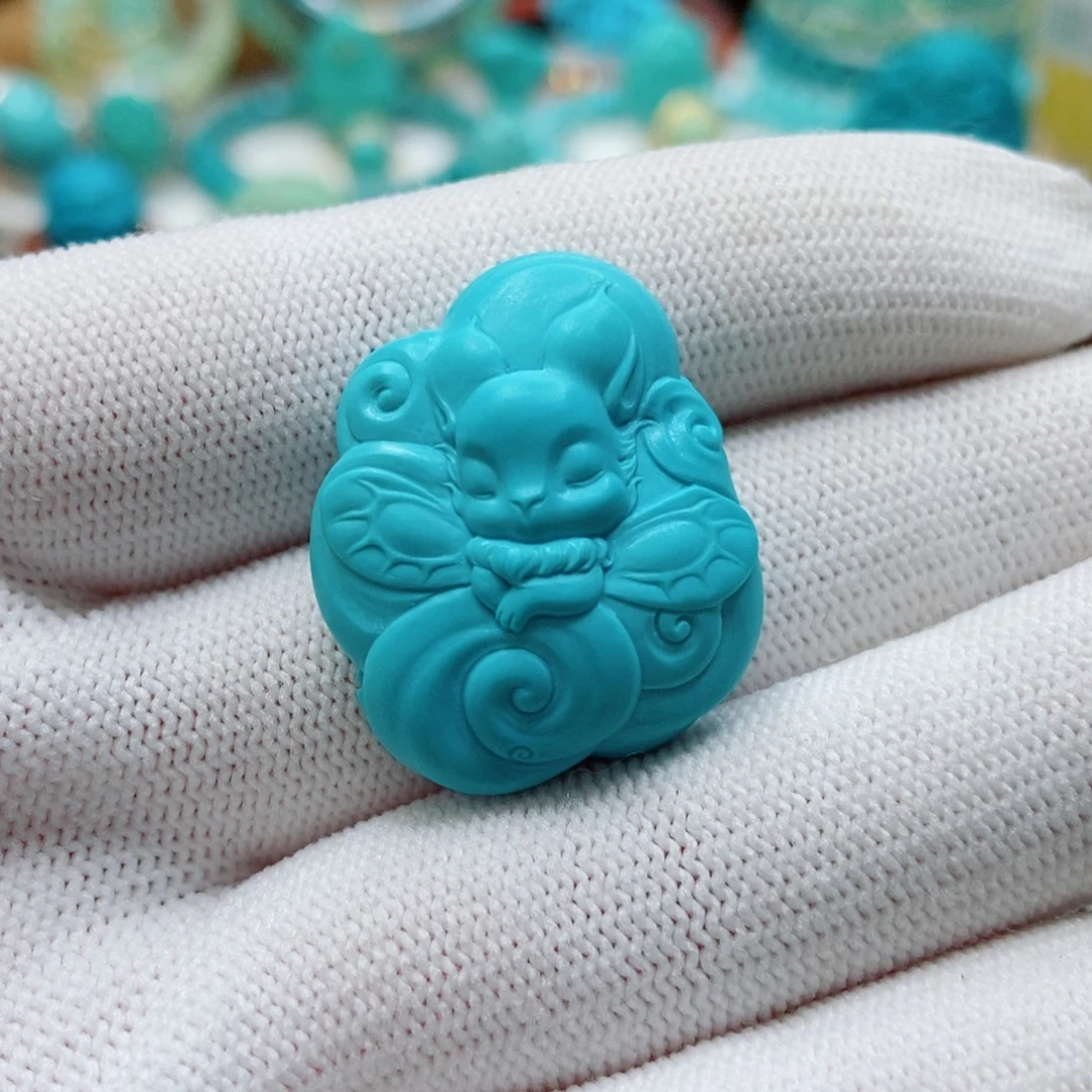 绿松石未镶嵌九尾狐