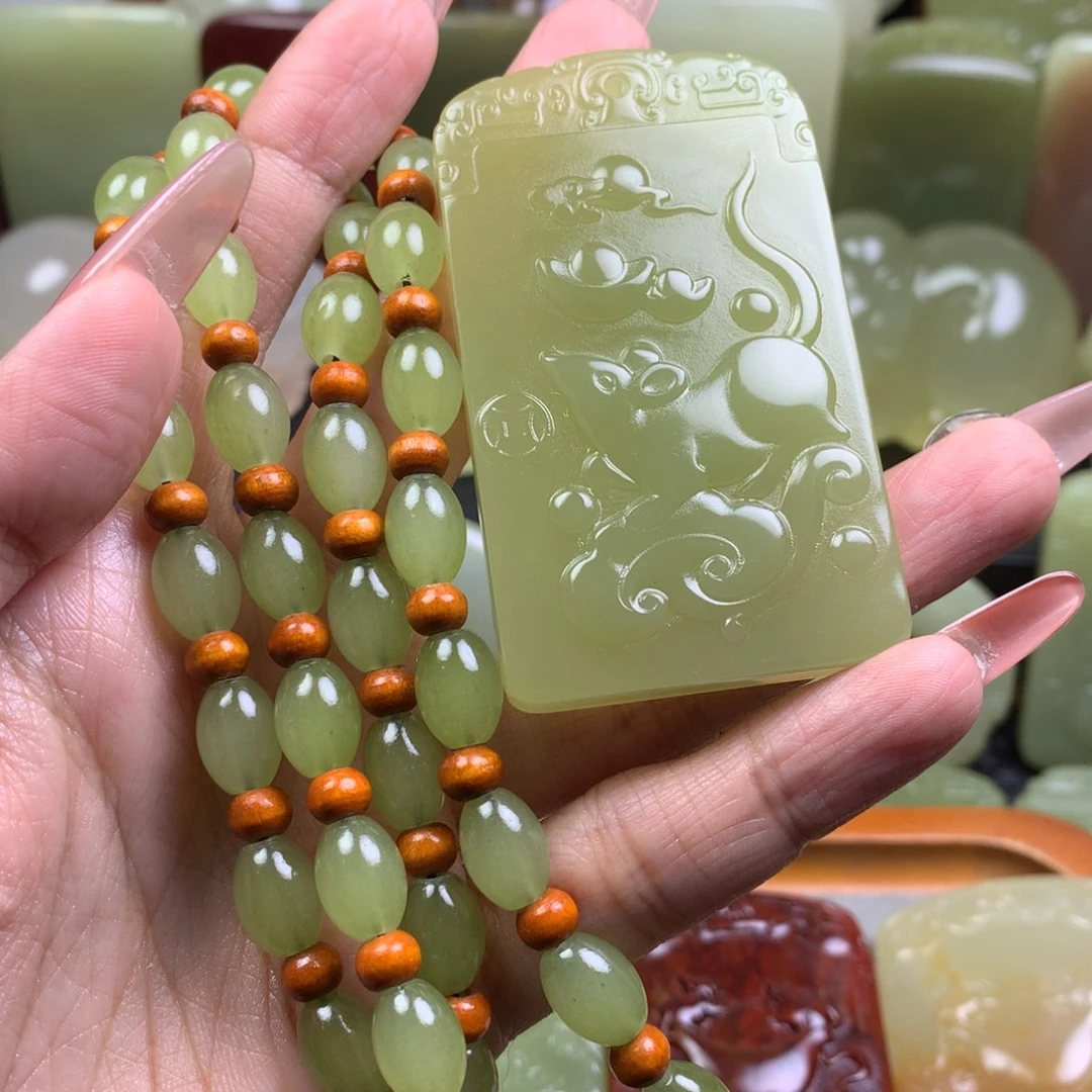 新疆昆仑山料牌子