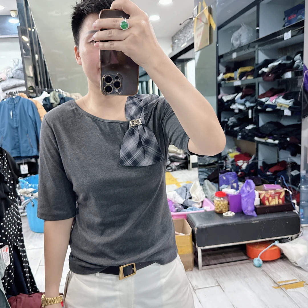 早秋新款格子蝴蝶结歪领3色上衣9605欧美