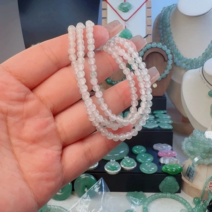 繁***6石英质玉未镶嵌颈饰4mm