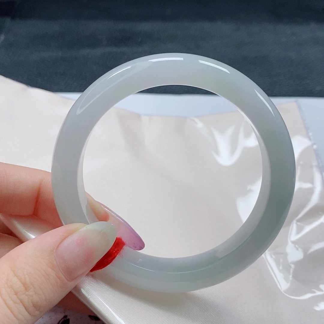 【闪购商品】未镶嵌手镯翡翠501号