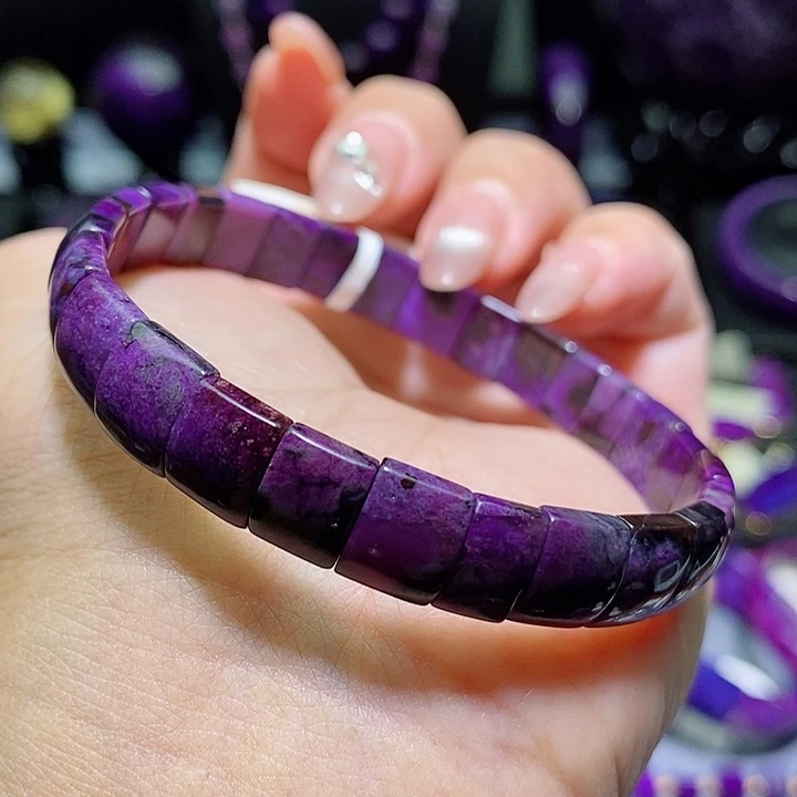 未镶嵌苏纪石（舒俱来）手牌