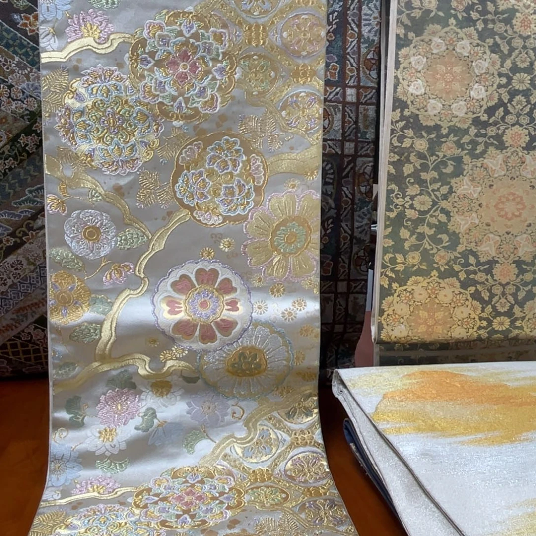 织绣织造阵西阵雪