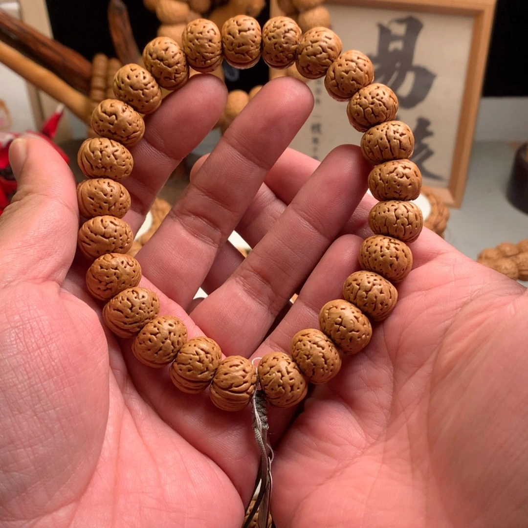 桃核手串【树王纽扣】1.7桃核手持