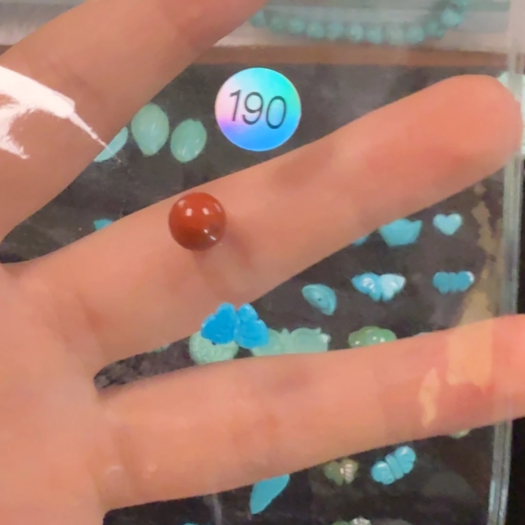 小***～未镶嵌南红玛瑙珠宝奇石