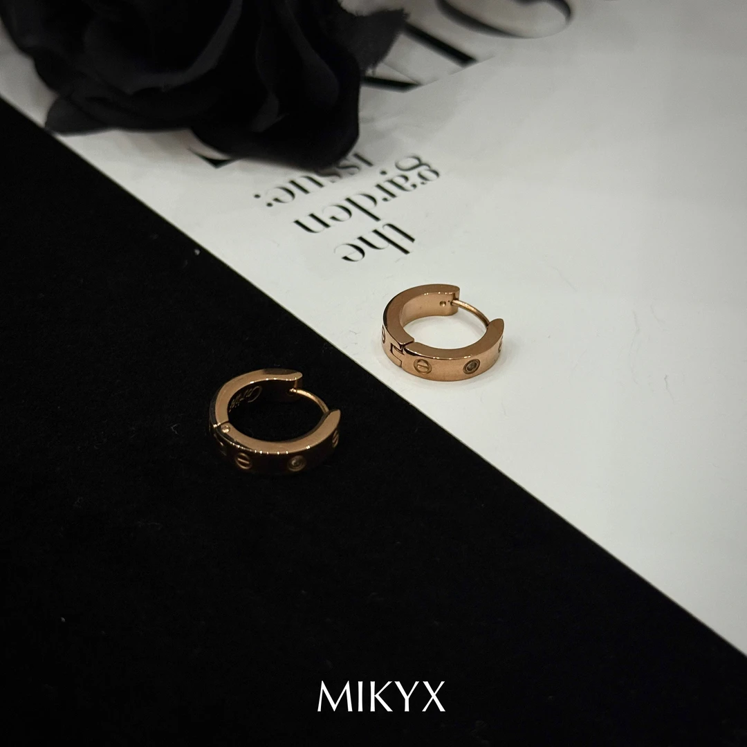 mikyx 钛钢合成锆石耳饰 玫瑰金色卡耳环大号A010