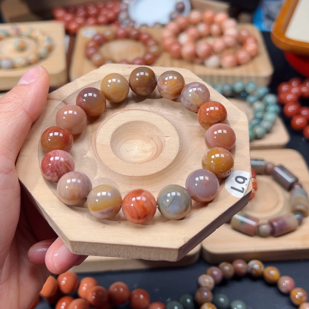 Z***x石英质玉未镶嵌手链31