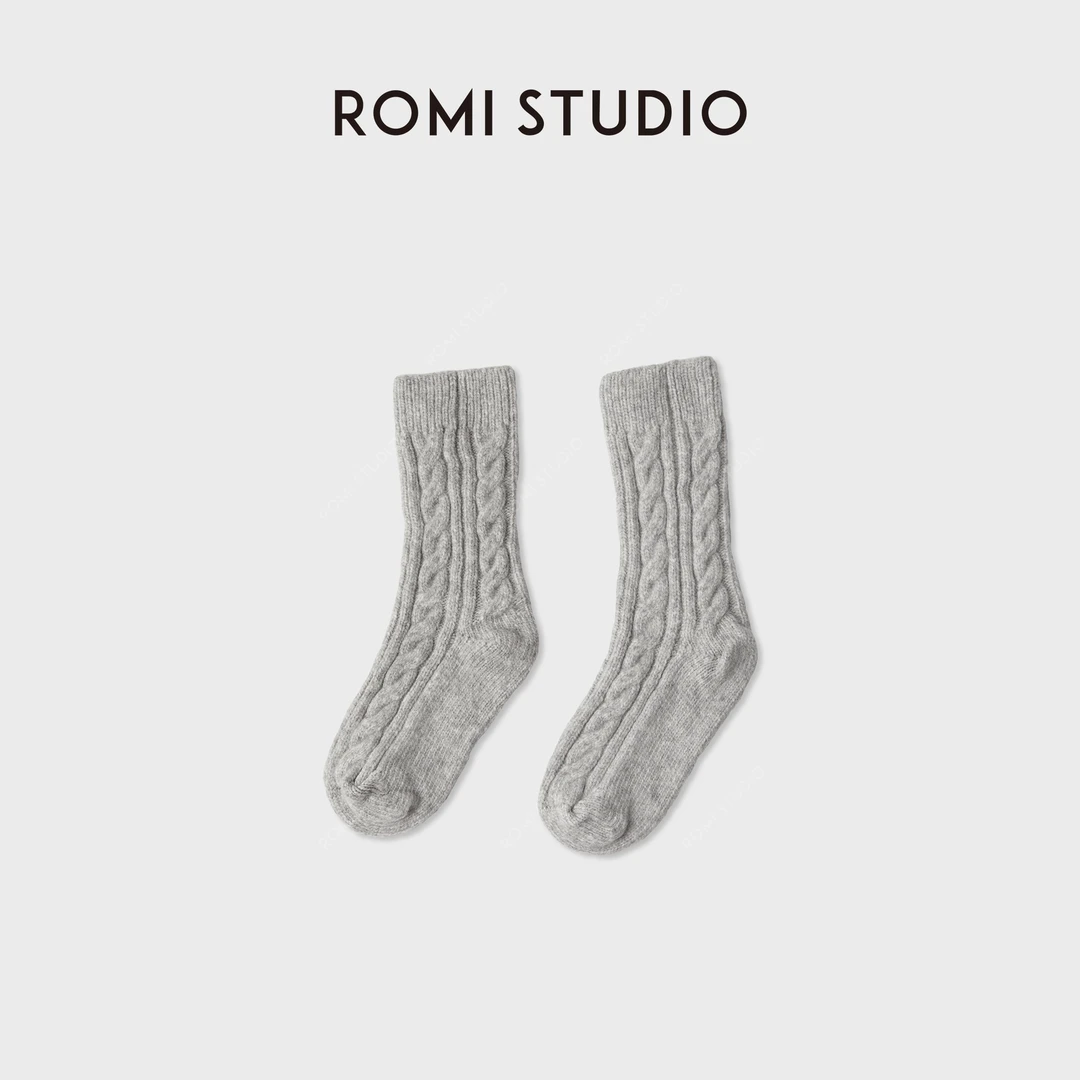 ROMI STUDIO“麻花羊毛袜”针织混纱复古绞花中筒袜子 RWCWP35892