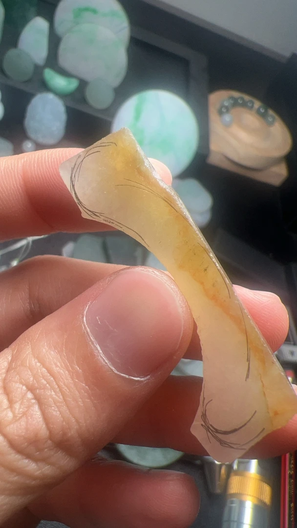 缅甸翡翠A货，黄翡边角料定制