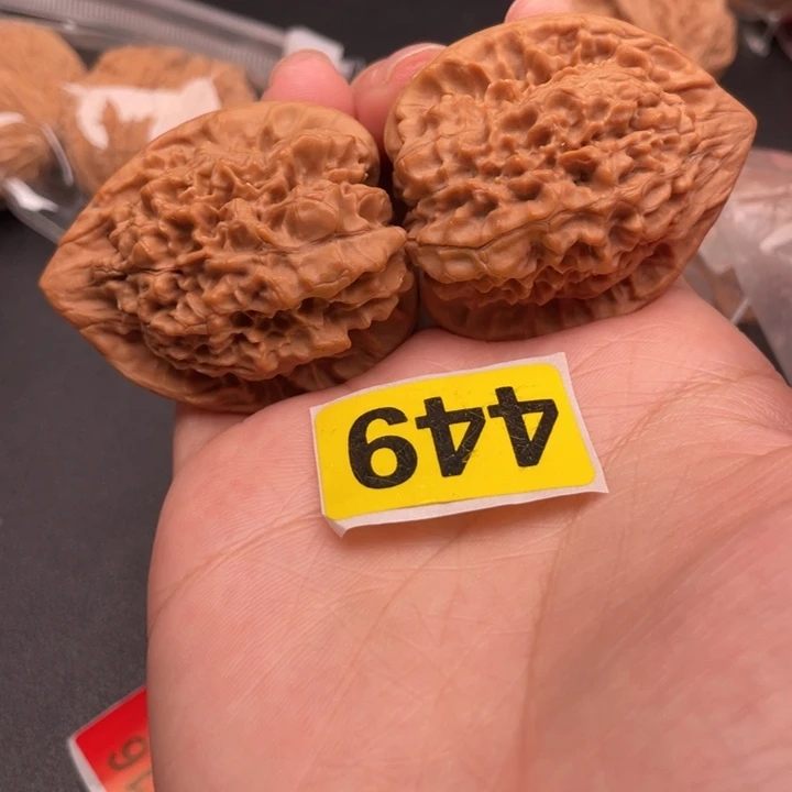 文玩核桃吊坠核桃