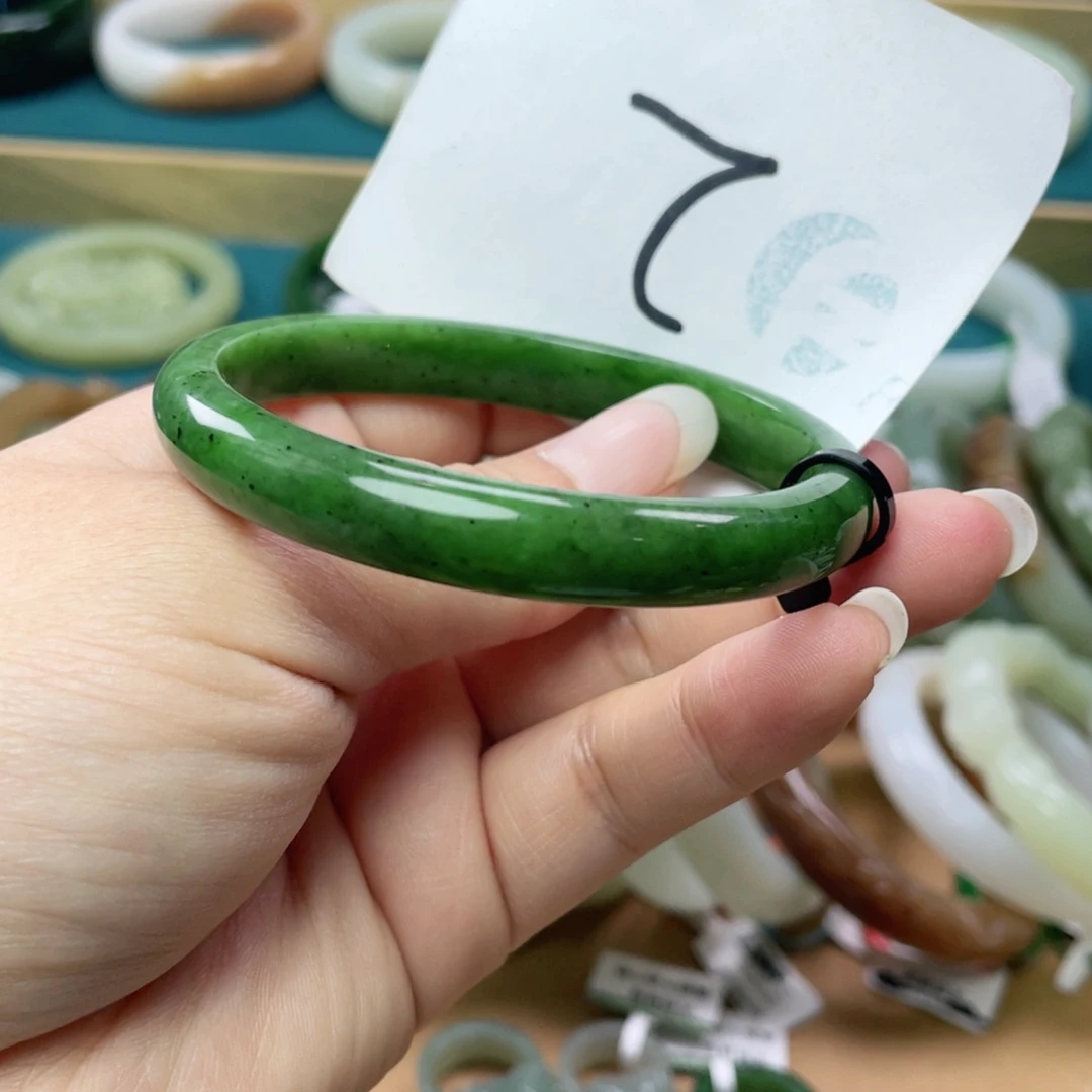 未镶嵌手镯和田玉圈口58