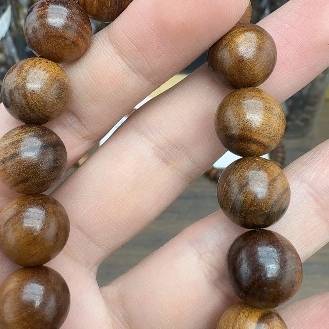 沉香碎屑沉香海南虎斑017
