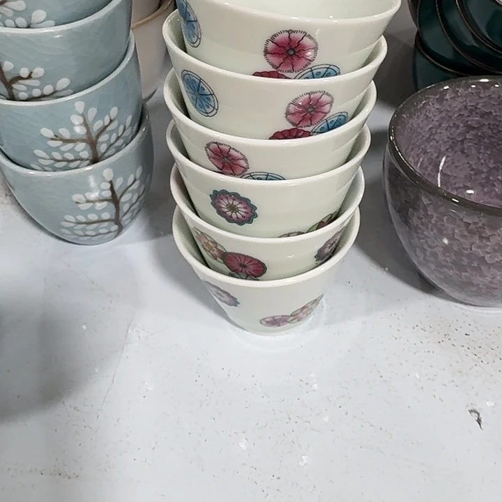 主人杯一个，瓷。。。。