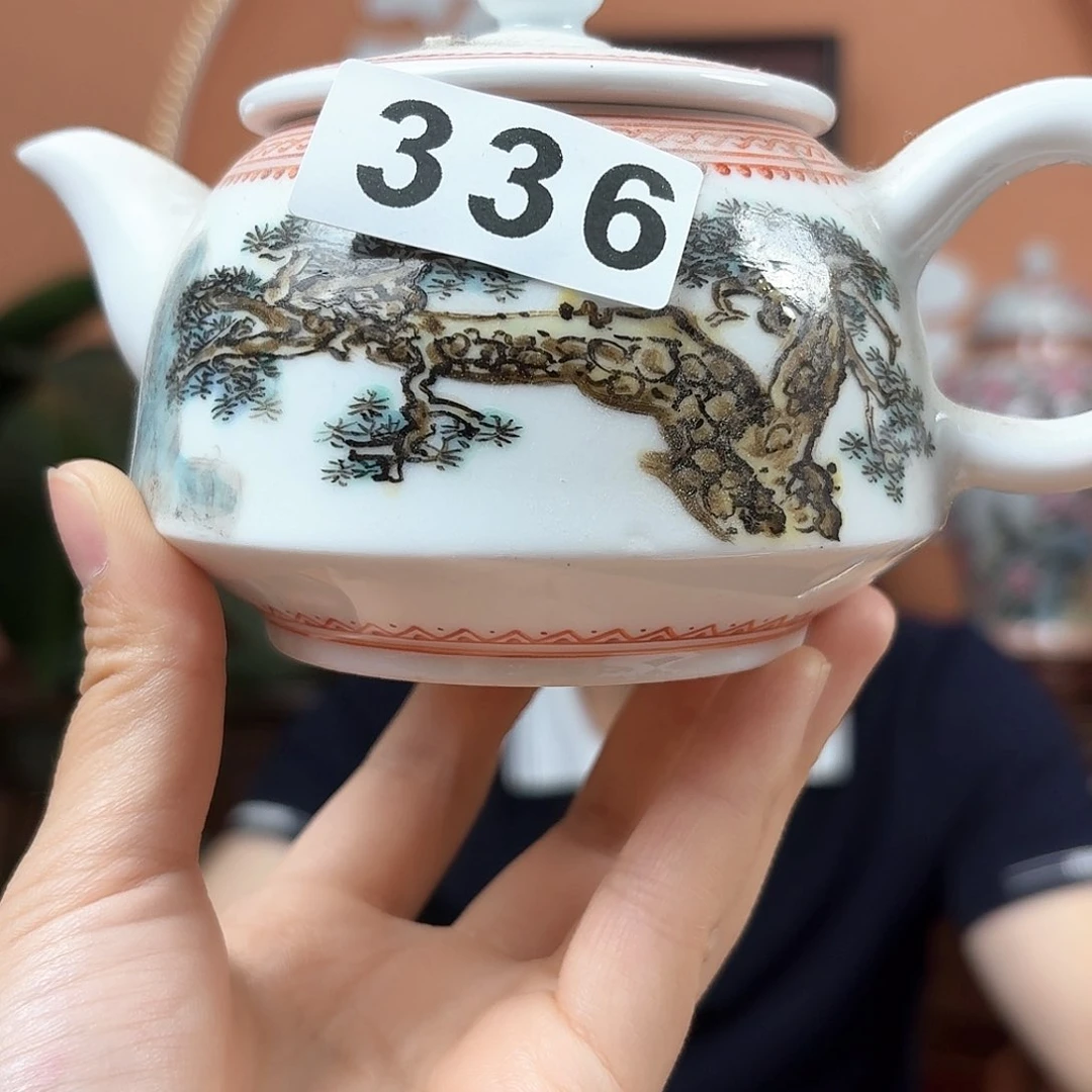 景德镇陶瓷手工壶
