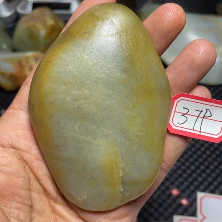 颈饰未镶嵌和田玉379