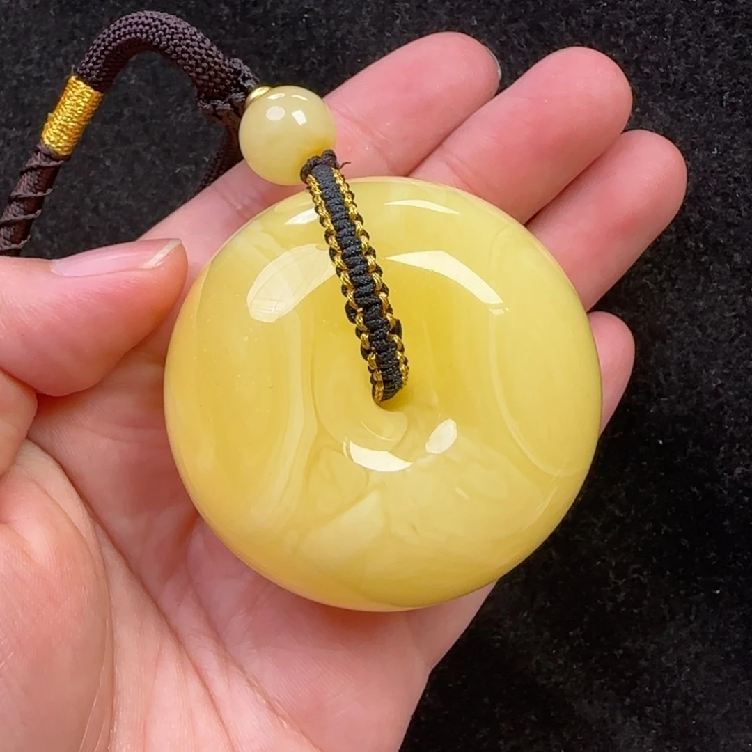 蜜蜡未镶嵌珠宝奇石