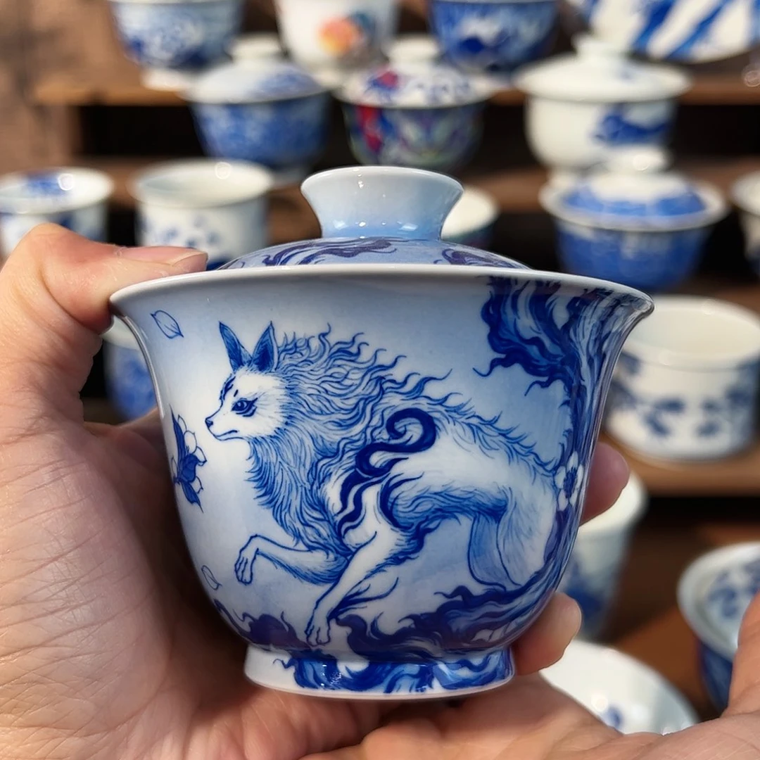 泥藝瓷蒙九尾狐盖碗