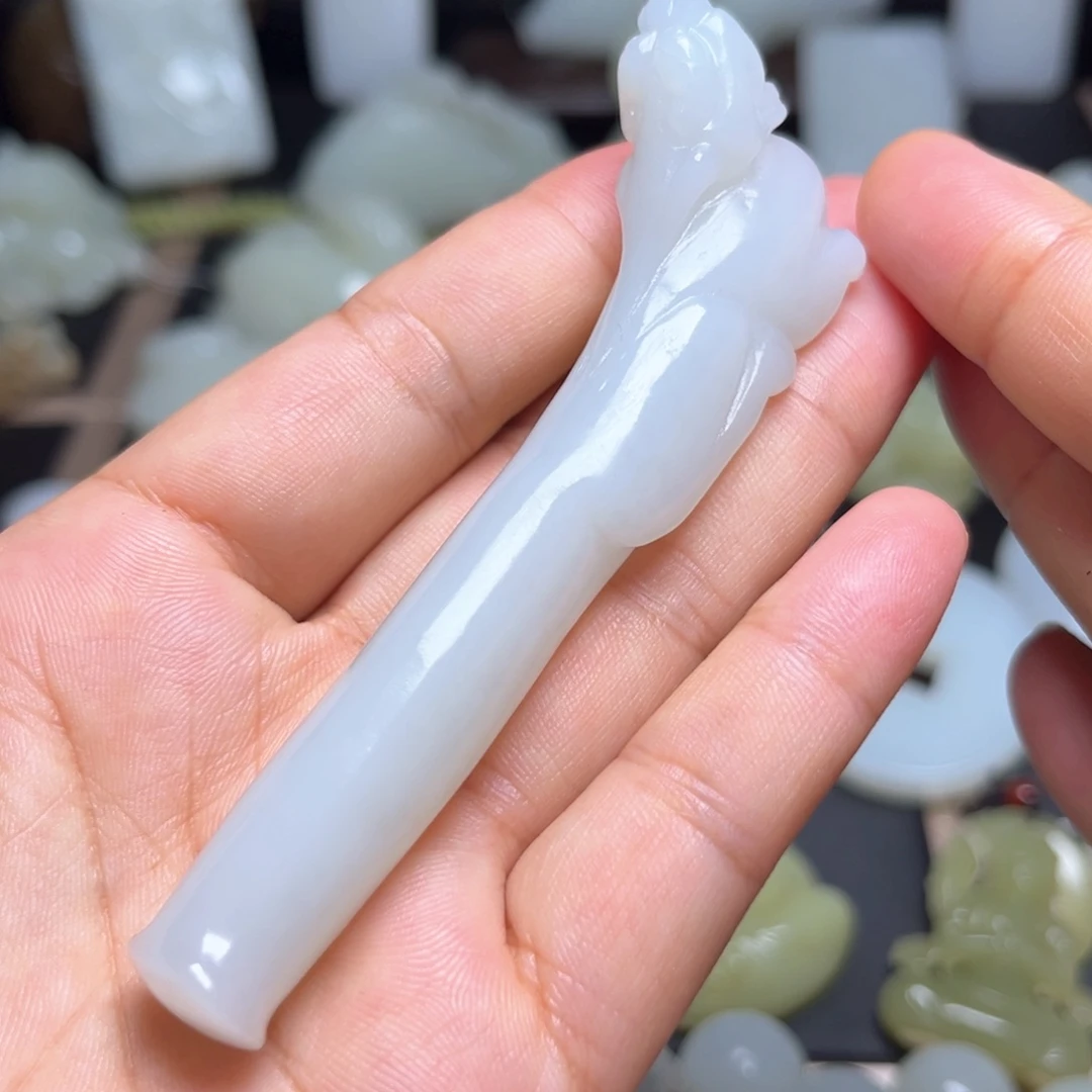 和田玉未镶嵌吊坠(不含链)