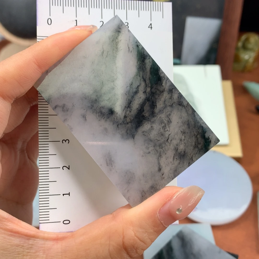 翡翠未镶嵌颈饰熙*翡翠