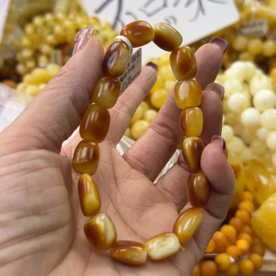 琥珀珠宝奇石未镶嵌