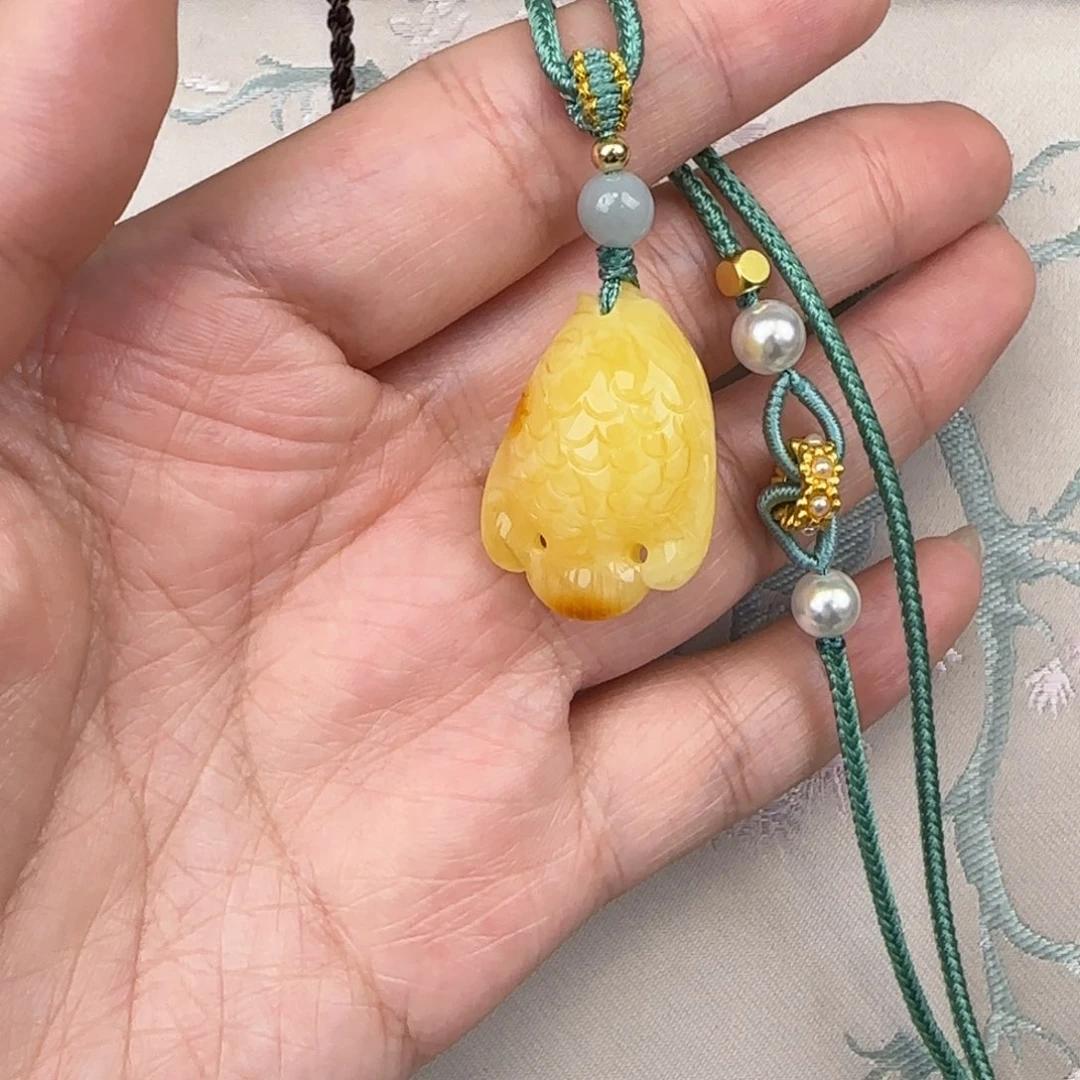 蜜蜡吊坠(赠链)未镶嵌