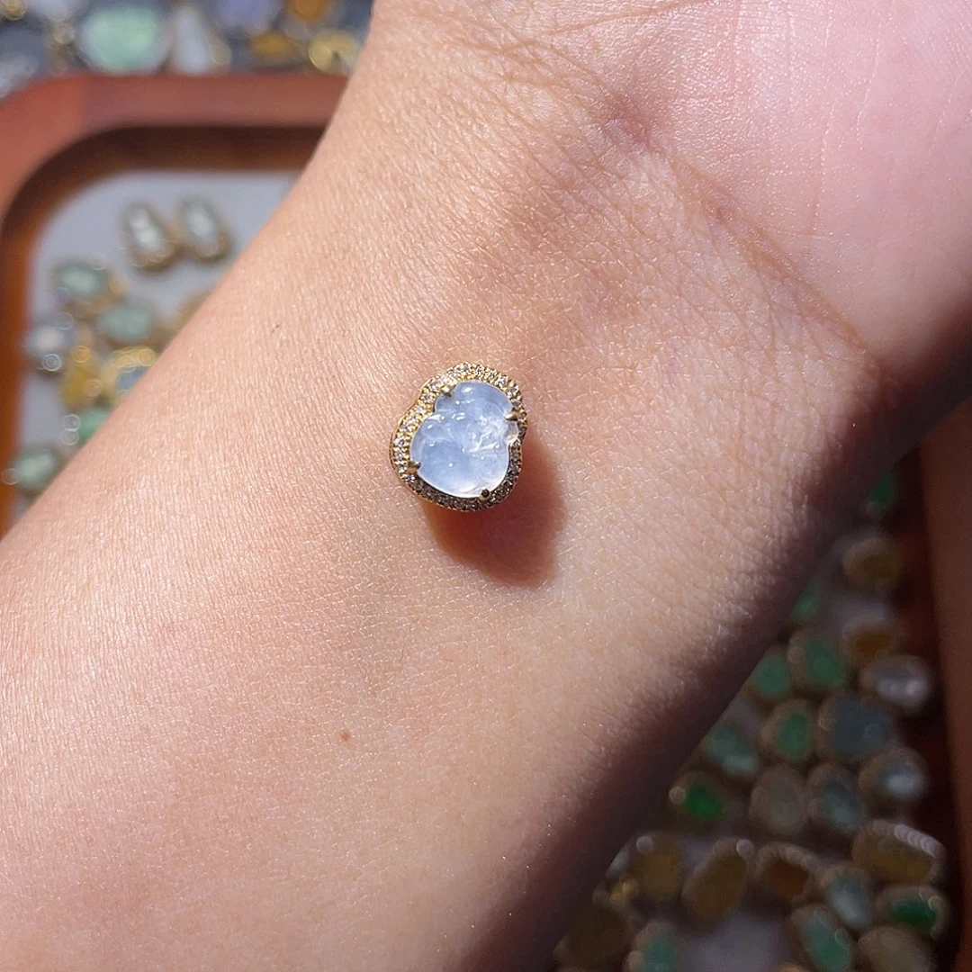 吊坠(不含链)18K金镶嵌翡翠I****a