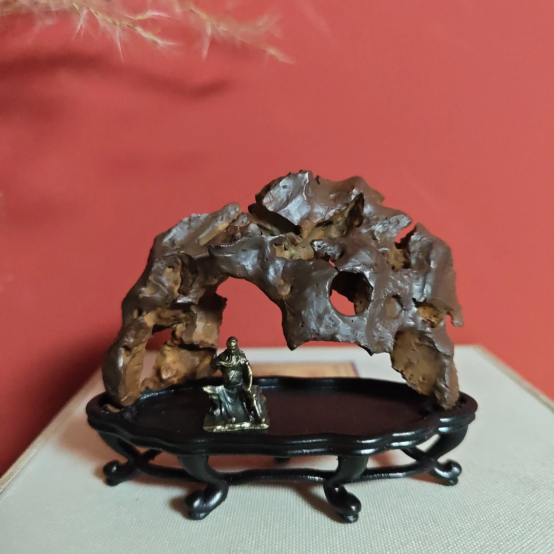 【铁画夜吟】太湖石原石造型石摆件（6*8）