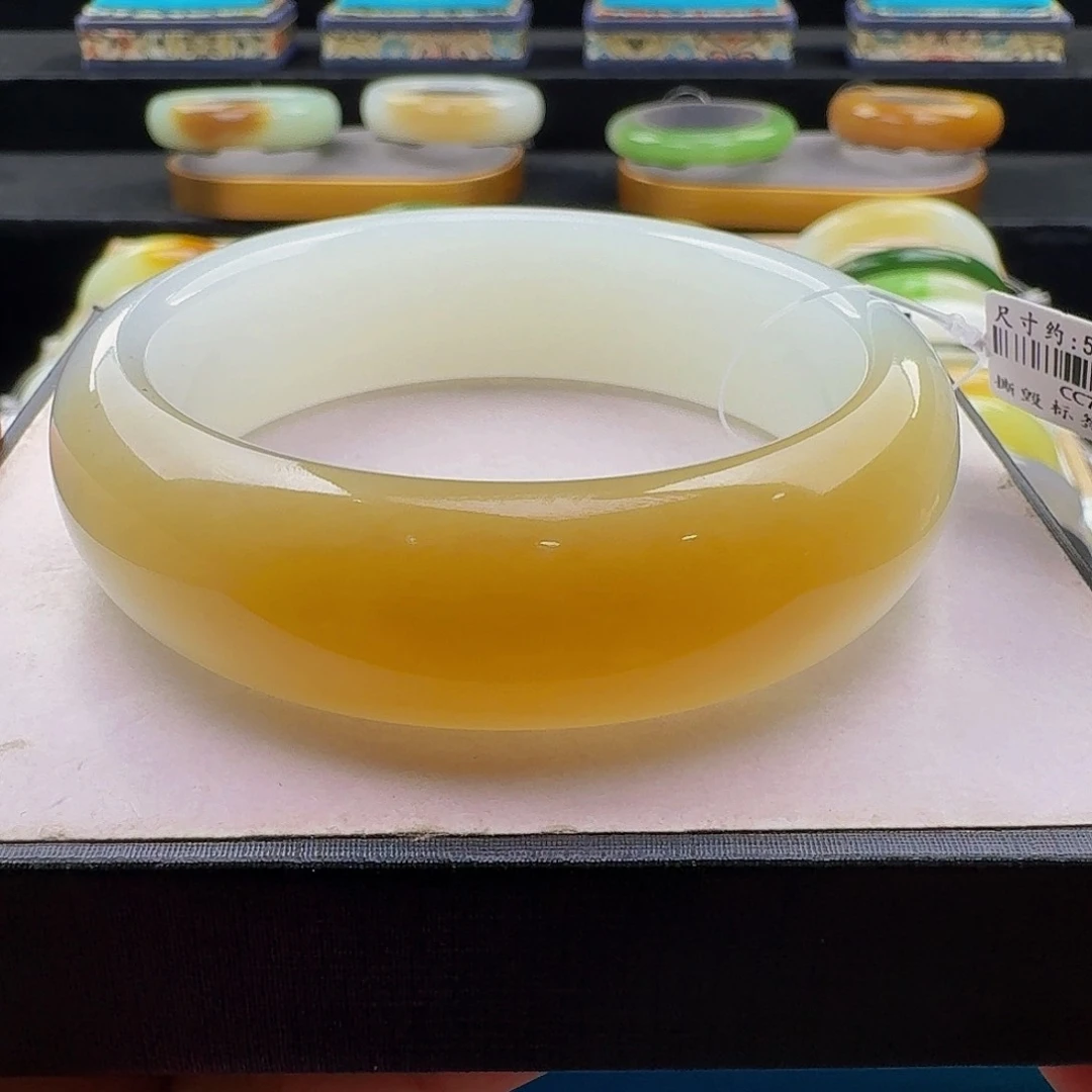 未镶嵌手镯和田玉57.7