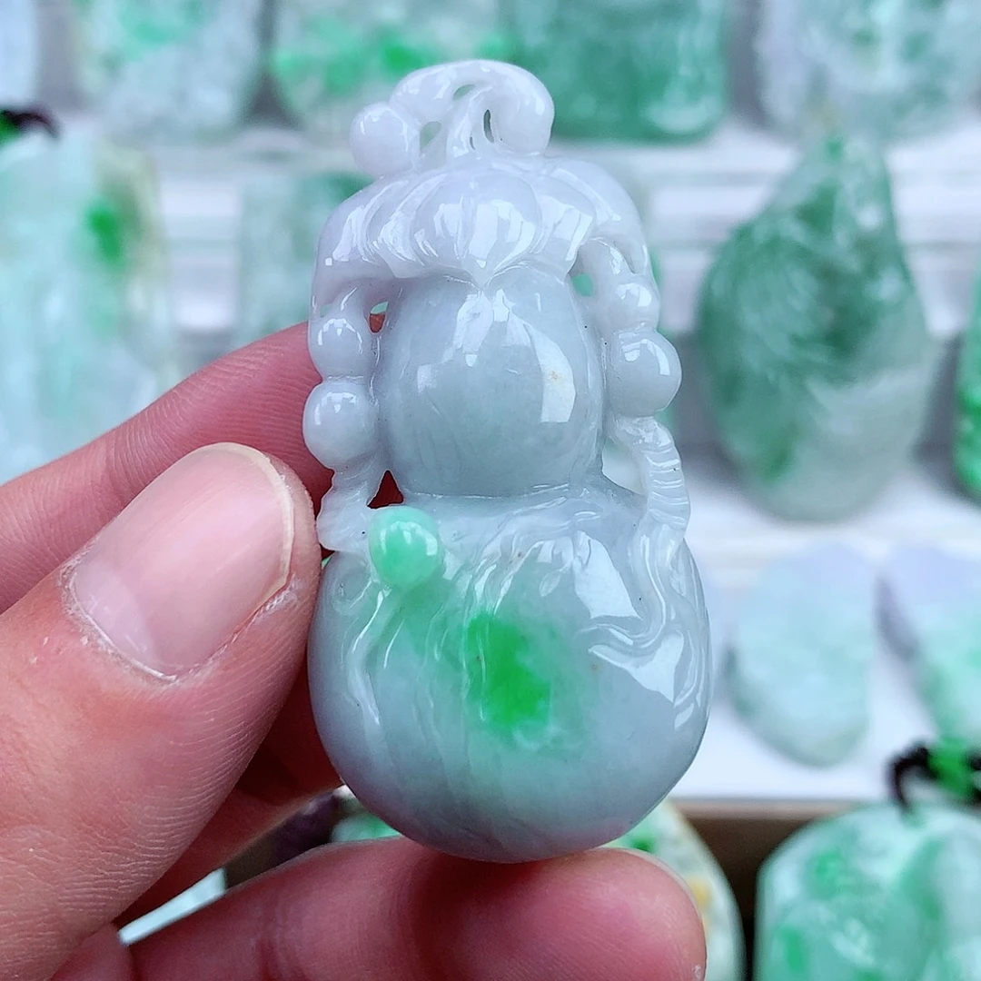 翡翠未镶嵌颈饰翡翠吊坠