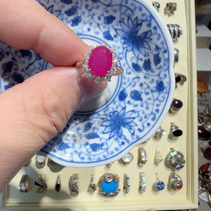 瓷片蓝**人瓷器的制作工艺和