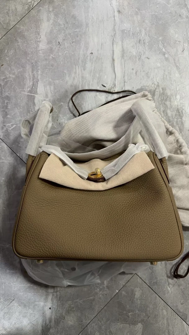 26LD浅灰金扣【清货有瑕】时尚轻奢百搭气质女包