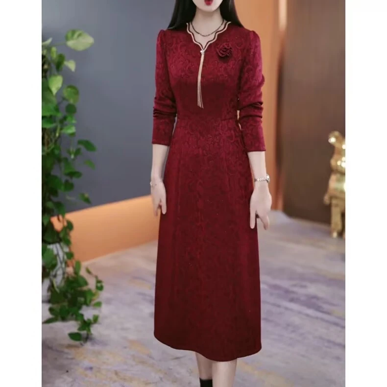 冬季加绒加厚连衣裙2025秋季气质韩版显瘦百搭收腰裙子YX25K3333