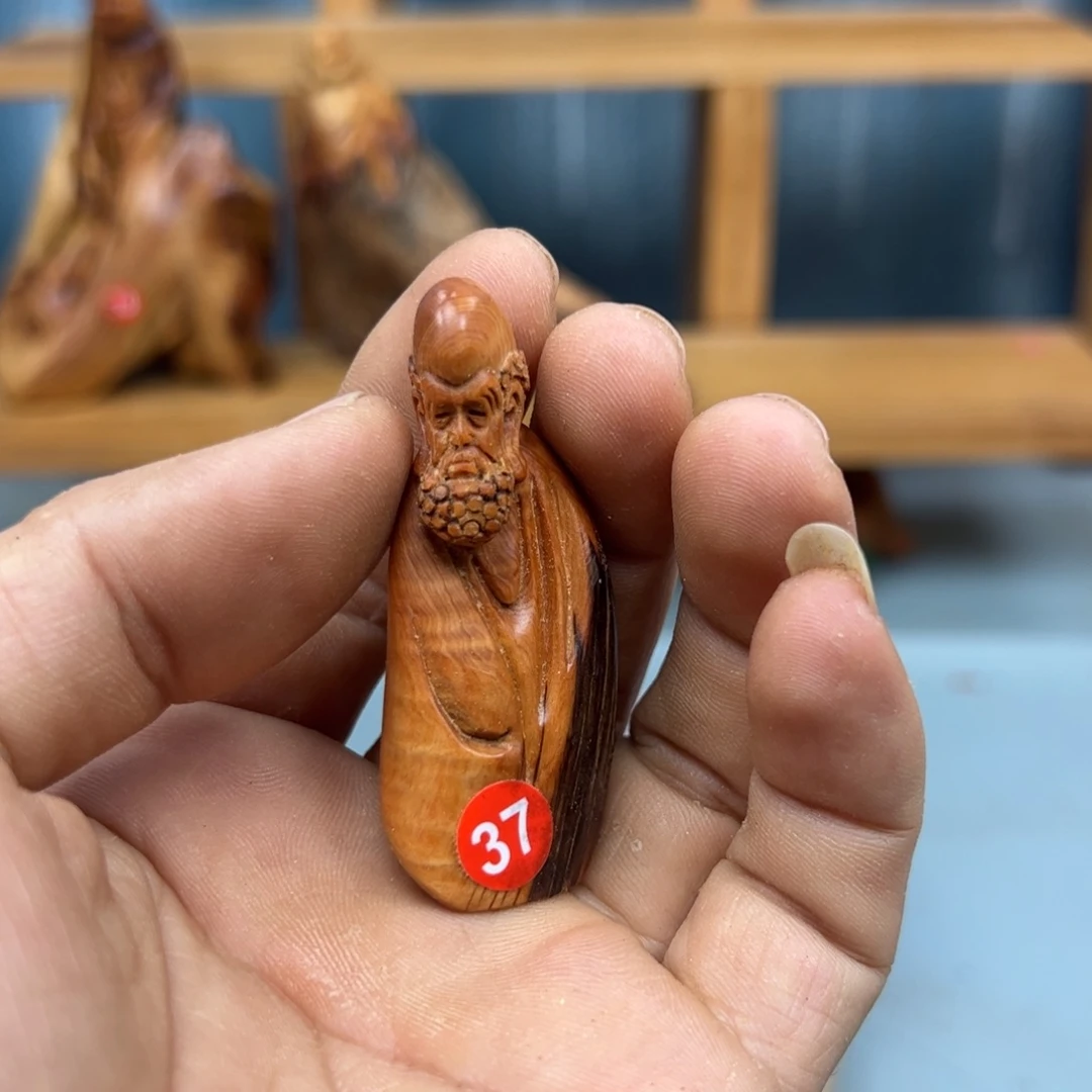 闲***烟木崖柏木摆件手把件