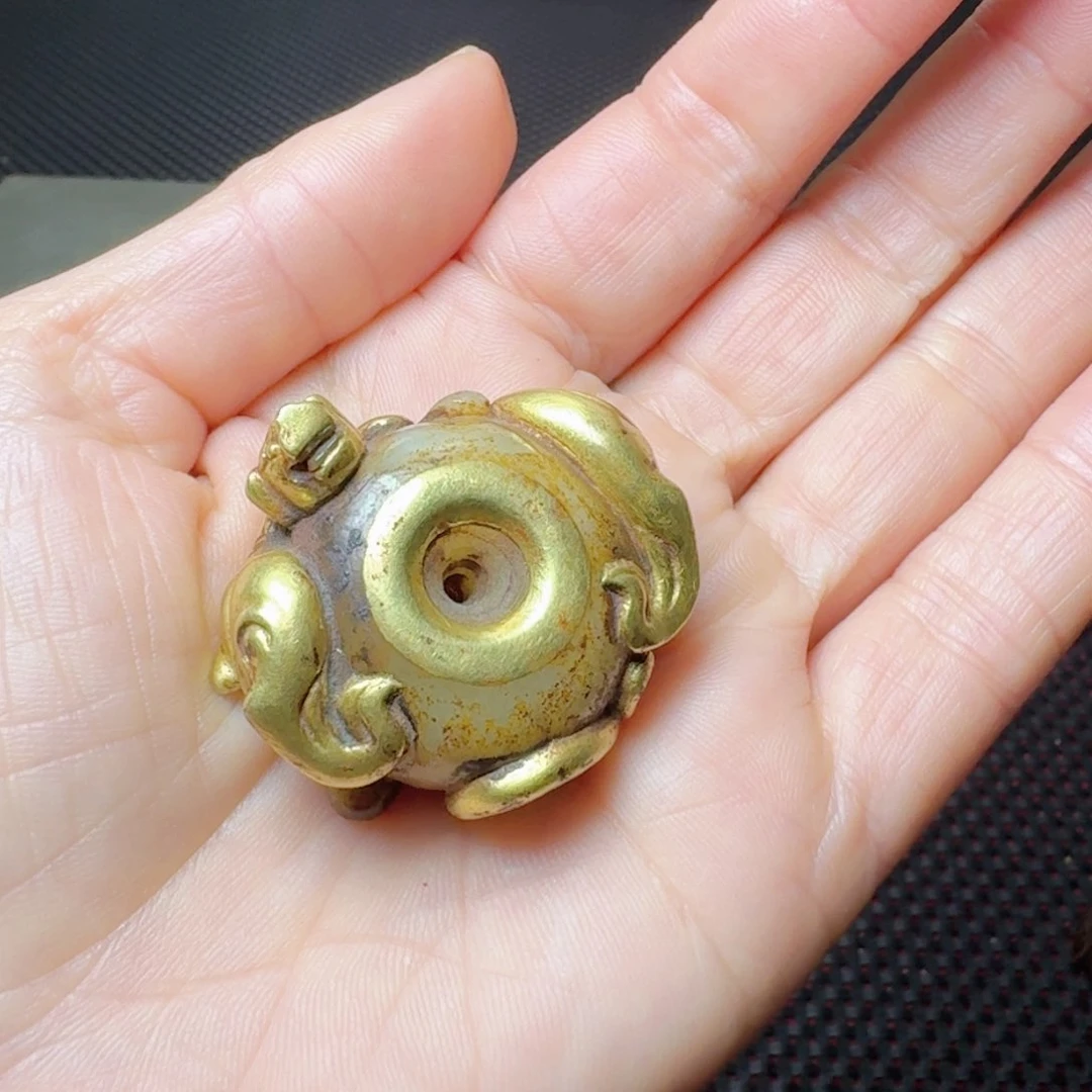 和田玉挂件未镶嵌春****岸