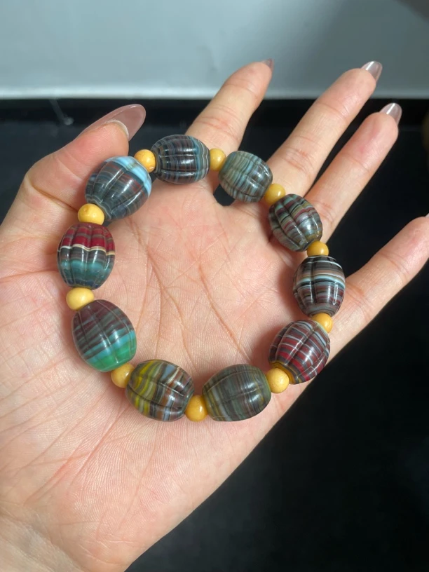 多彩琉璃串 特色手工