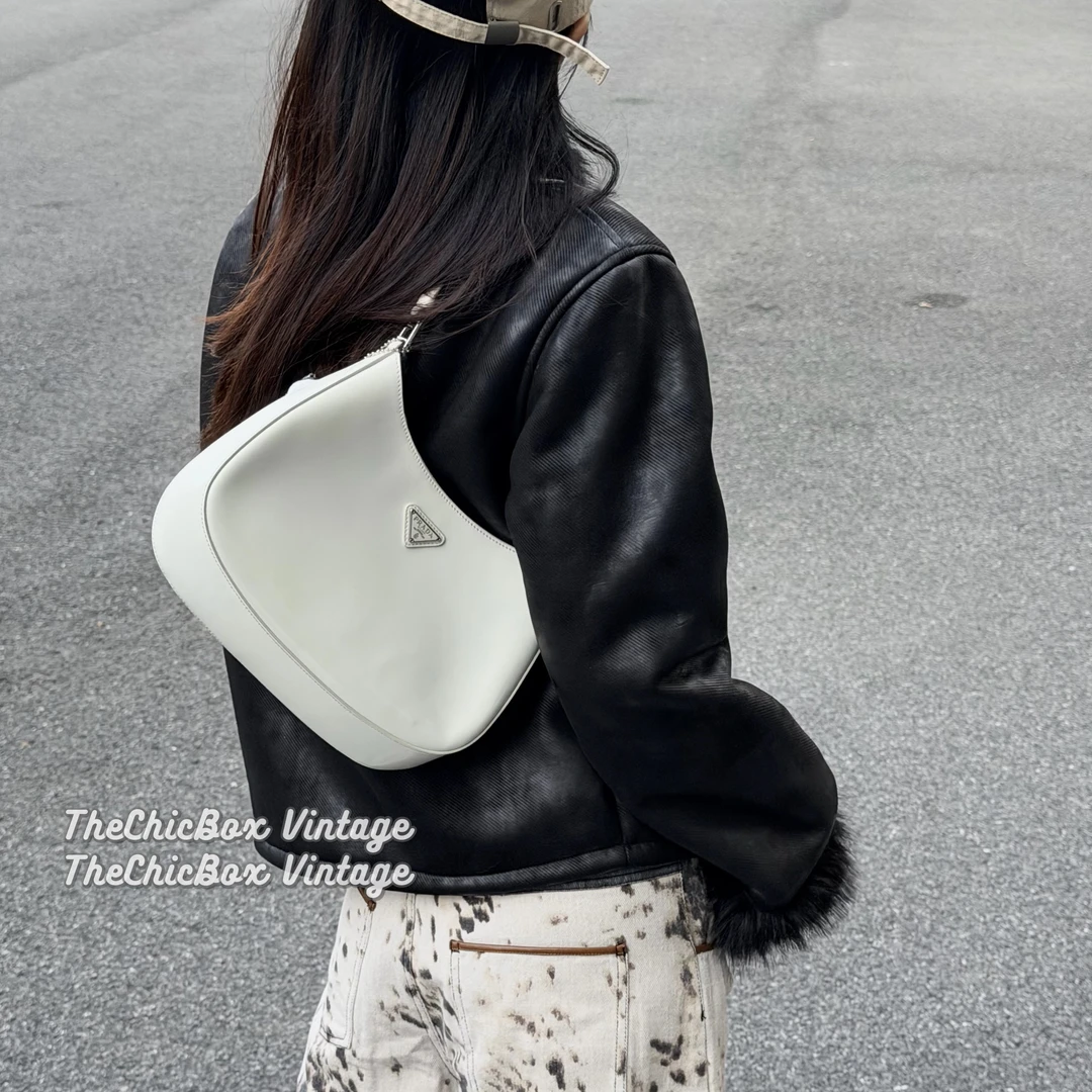 95新 Prada/普拉达 只盒/Cleo白色中号腋下单肩包