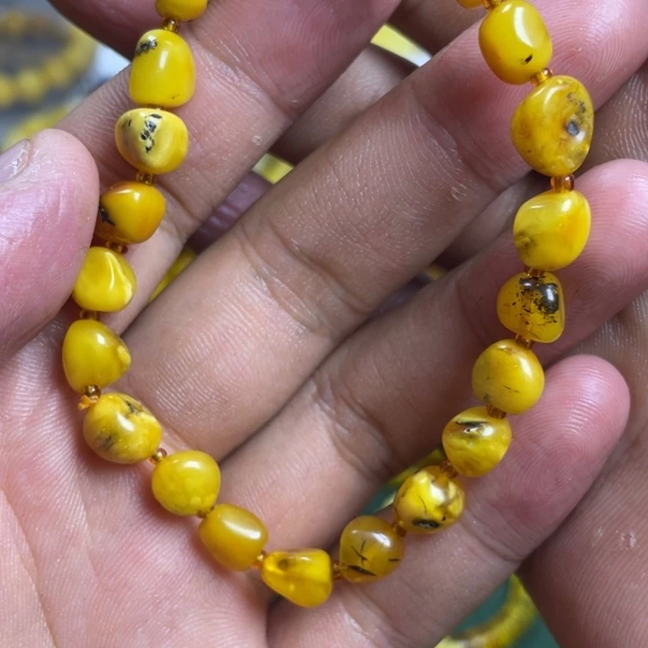 未镶嵌琥珀珠宝奇石