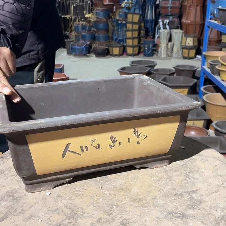 32黄色马槽花盆花盆