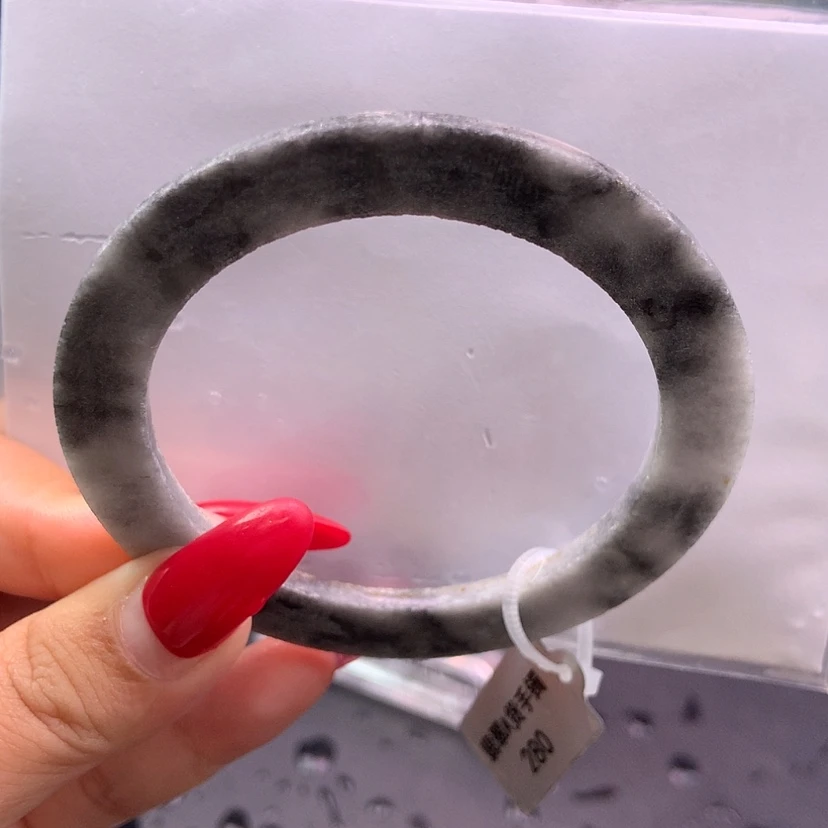 【闪购商品】未镶嵌胶润乌鸡 定制翡翠53/60