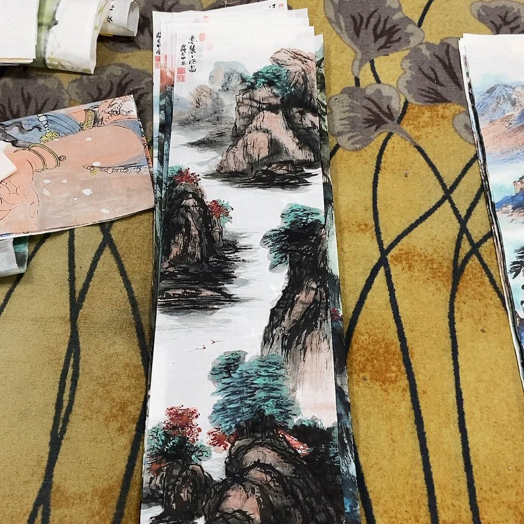 国画张*峰平价版书画王立影34/138