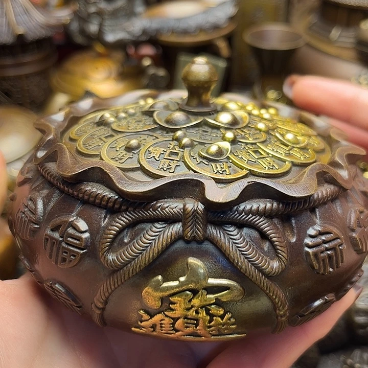 精美铜器点击下单