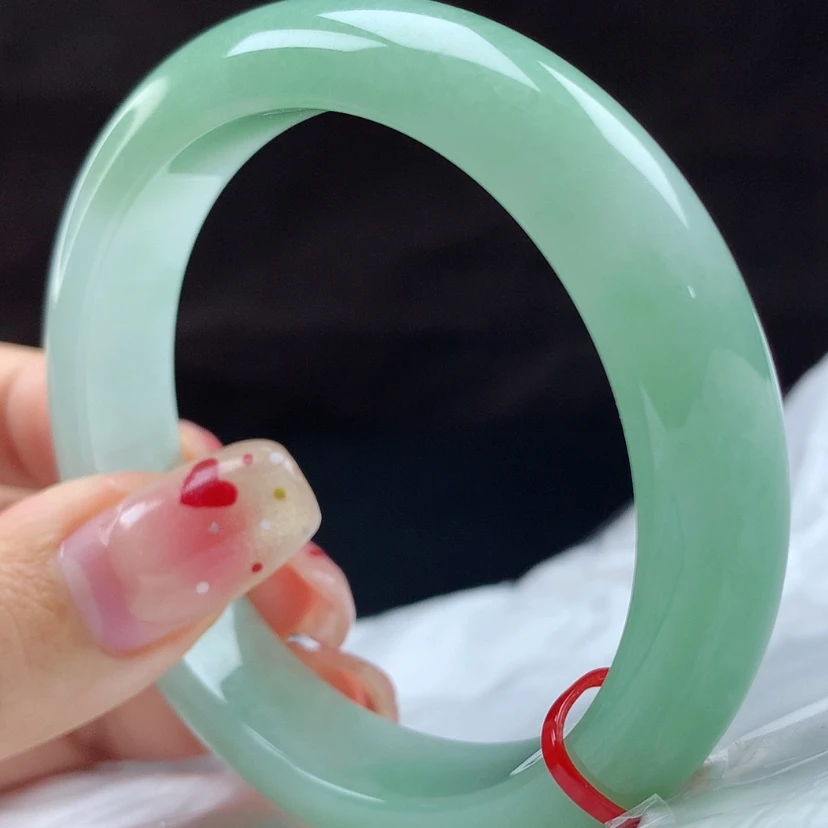 【闪购商品】翡翠手镯未镶嵌96118，