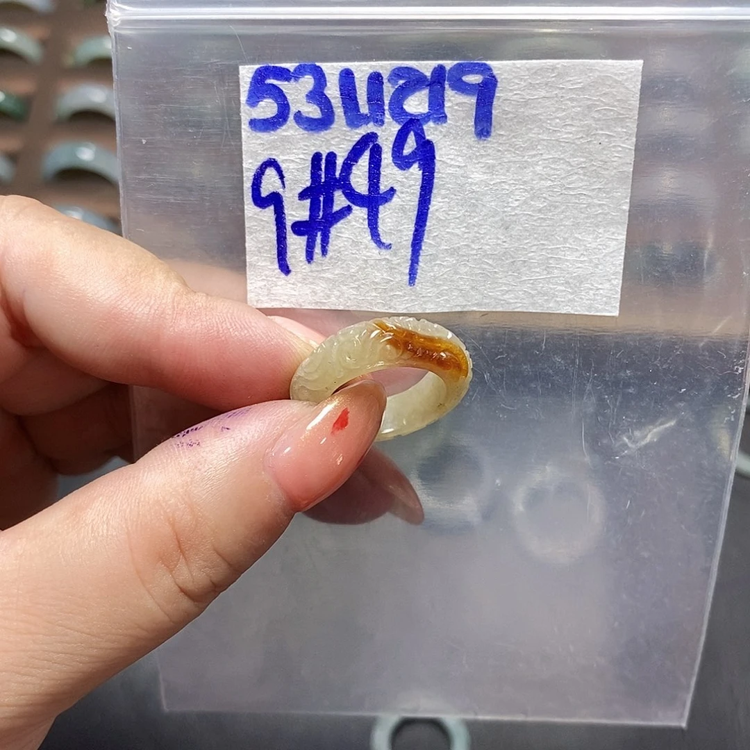 未镶嵌定制翡翠翡翠