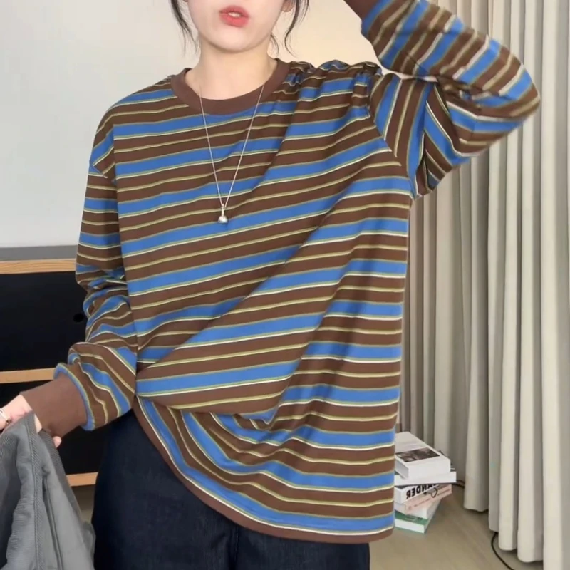 秋日新品时尚百搭复古条纹圆领长袖T恤衫女LK2506486