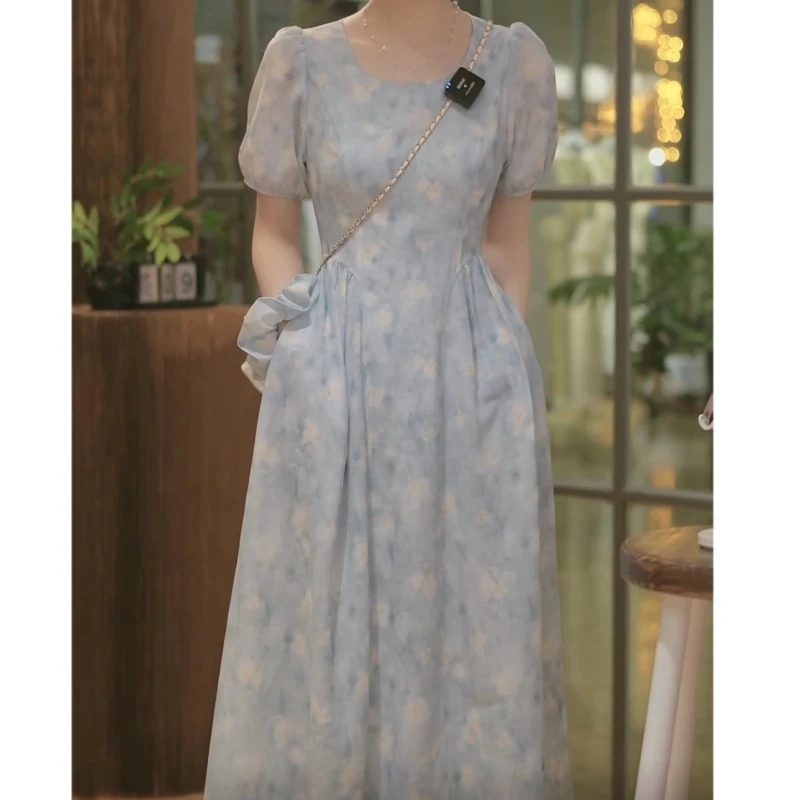 气质连衣裙女2025年夏季收腰显瘦长款甜美花朵长裙